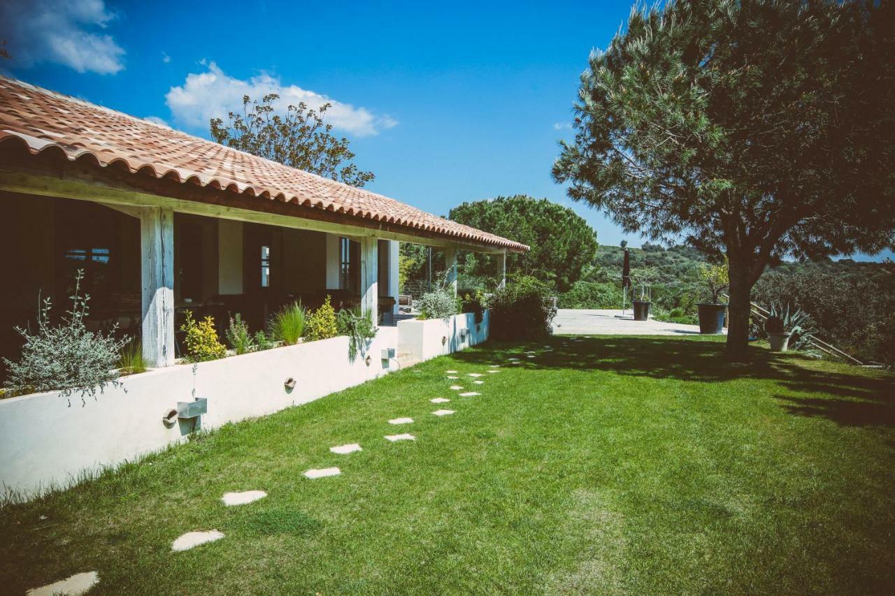 Domaine Sainte Colombe Hotel Bagian luar foto