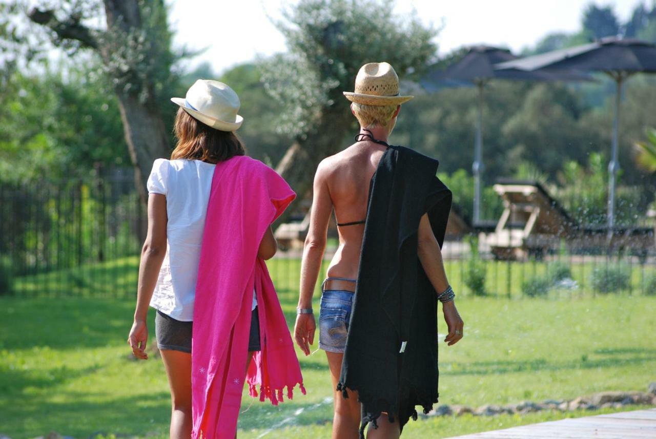 Domaine Sainte Colombe Hotel Bagian luar foto